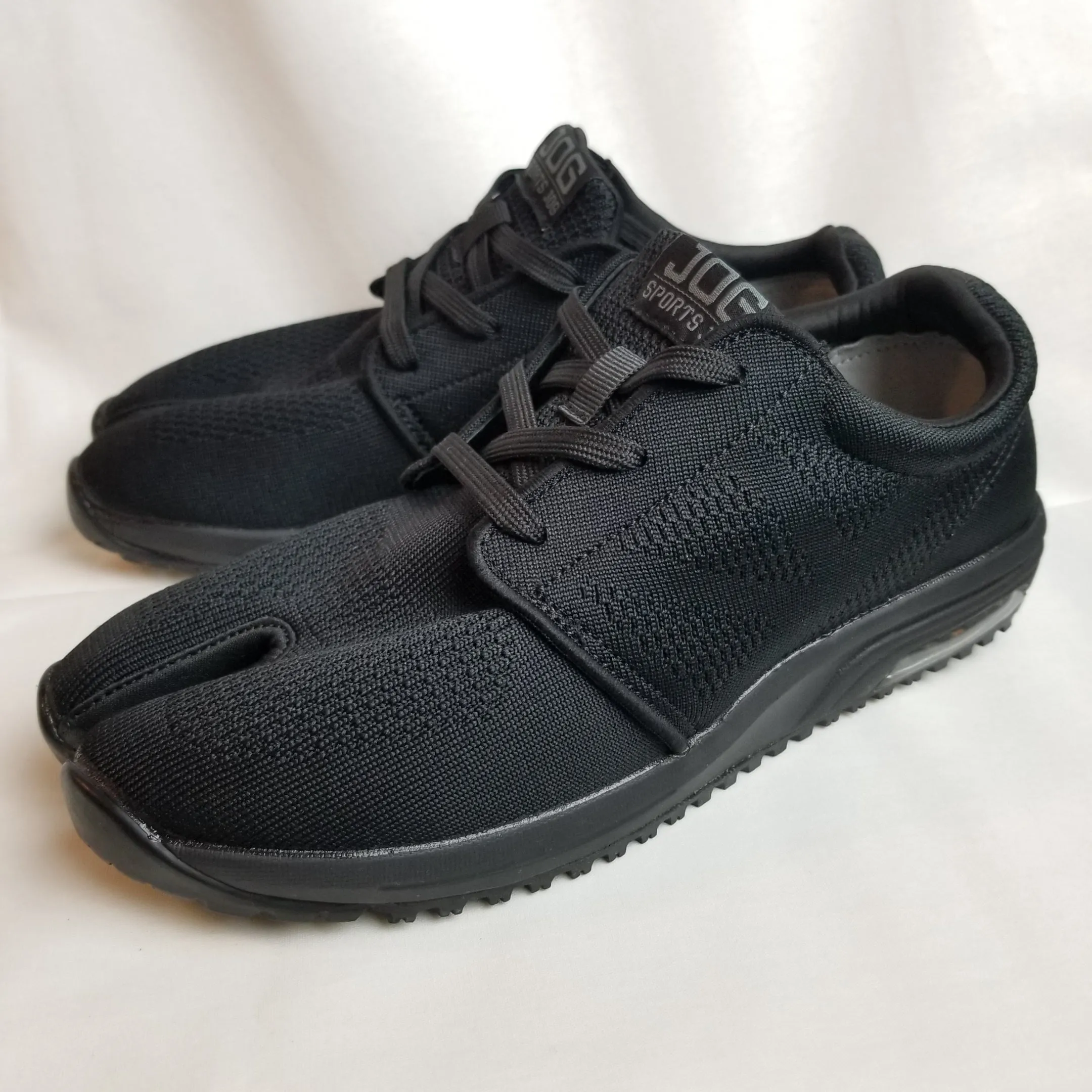 Black Tabi Air Sneaker shoes