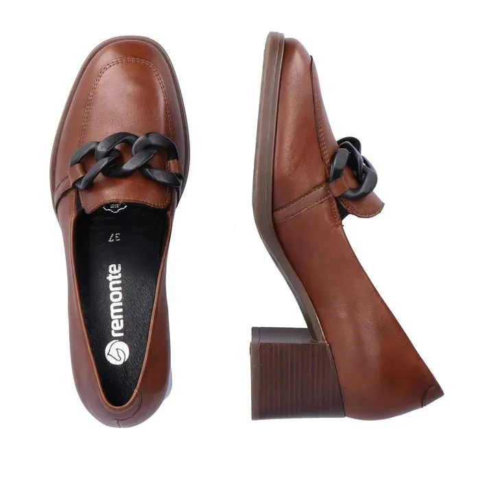 D0V00-22 Slip On Heel Chestnut