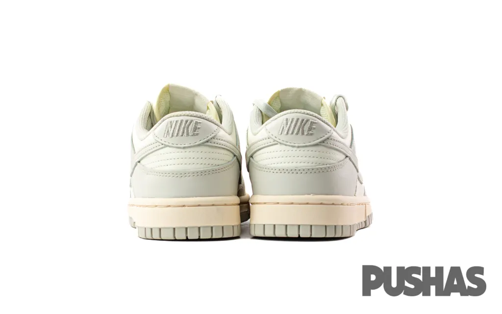 Dunk Low 'Light Bone' Women's