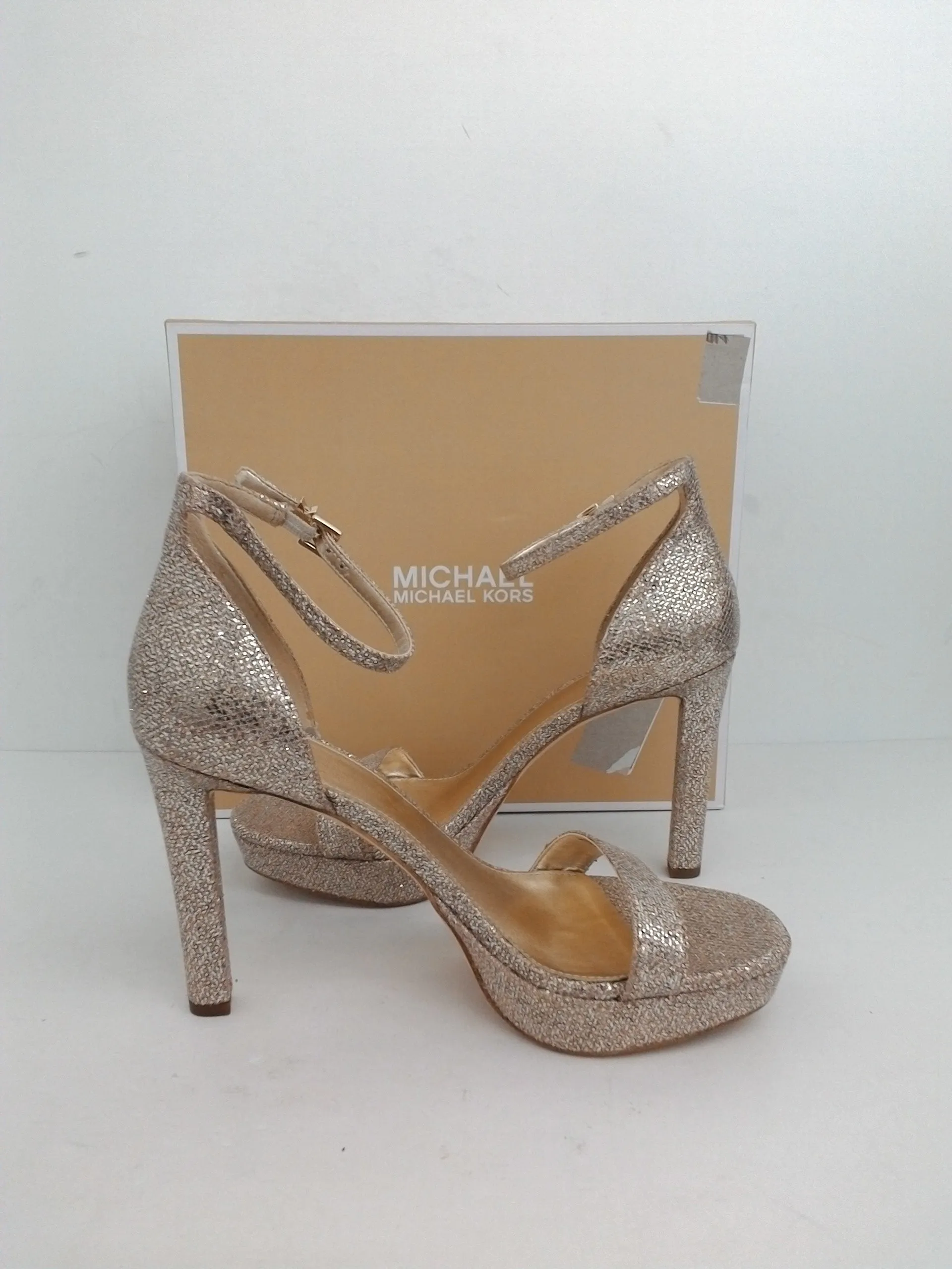 Michael Kors Women's Margot Platform Silver Sand Glitter Size 9 M