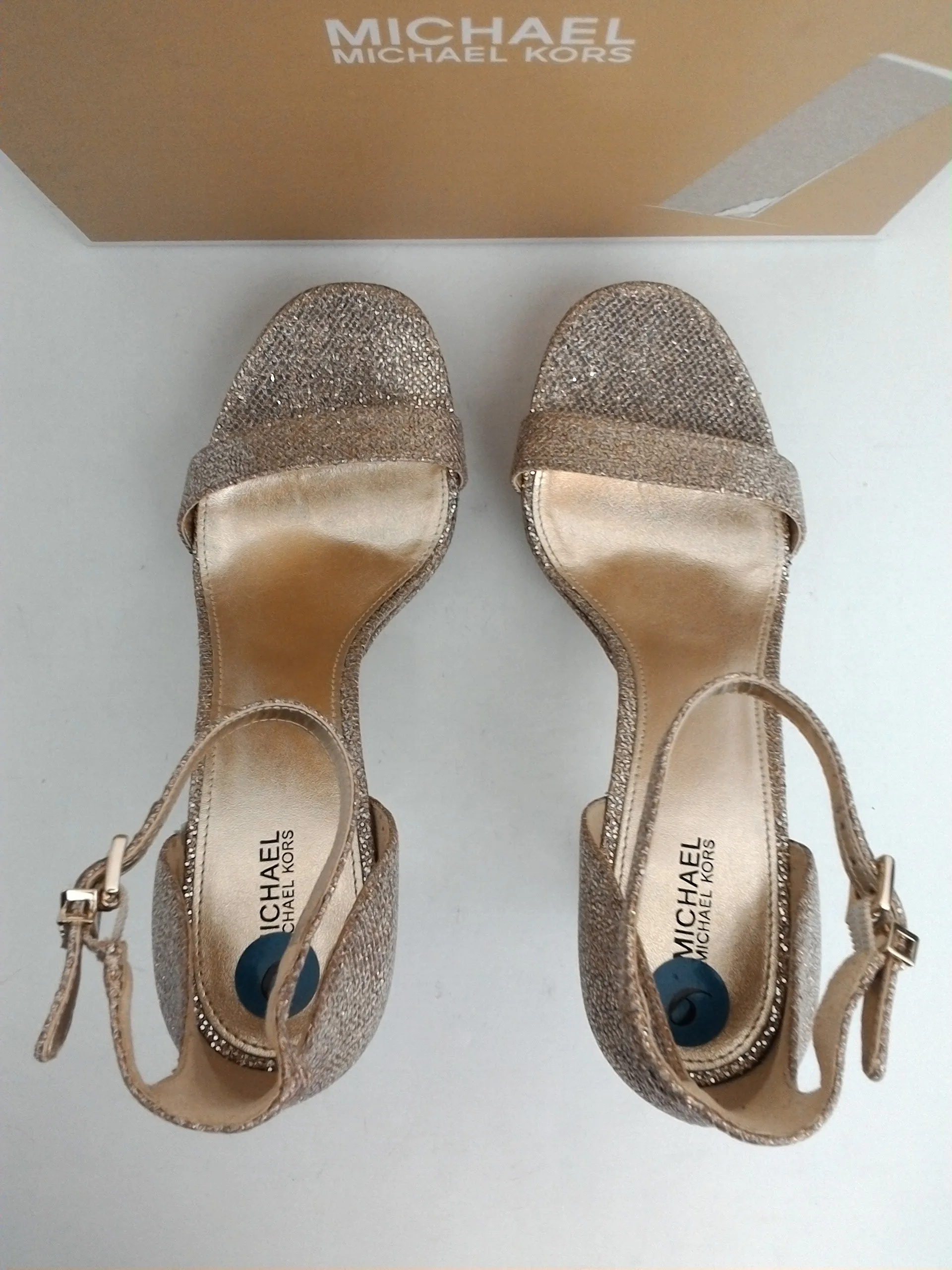 Michael Kors Women's Margot Platform Silver Sand Glitter Size 9 M