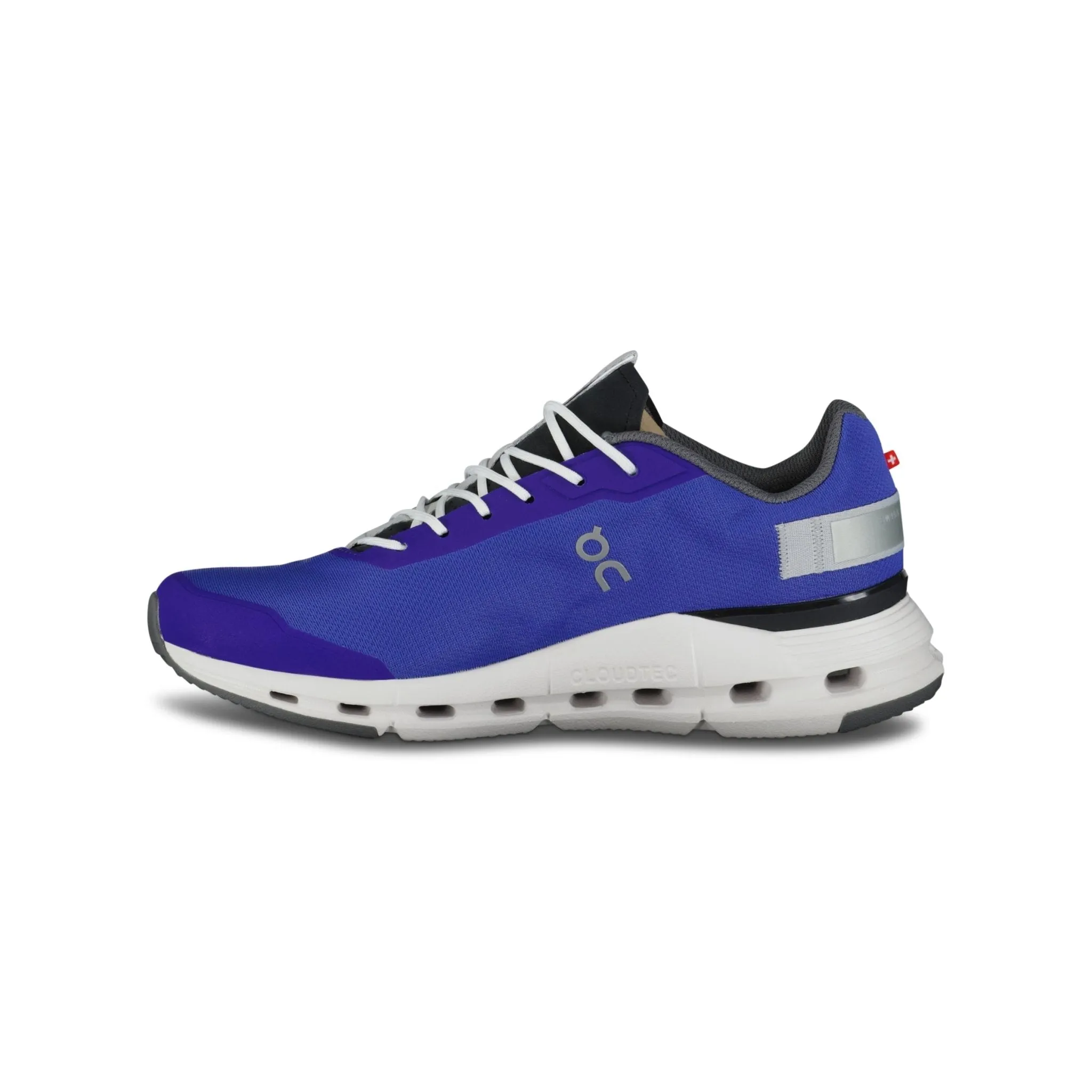 ON RUNNING CLOUDNOVA FORM RUNNING SHOES